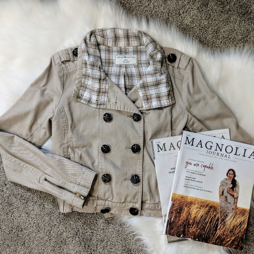 Sound & Matter | tan plaid moto buttonup jacket